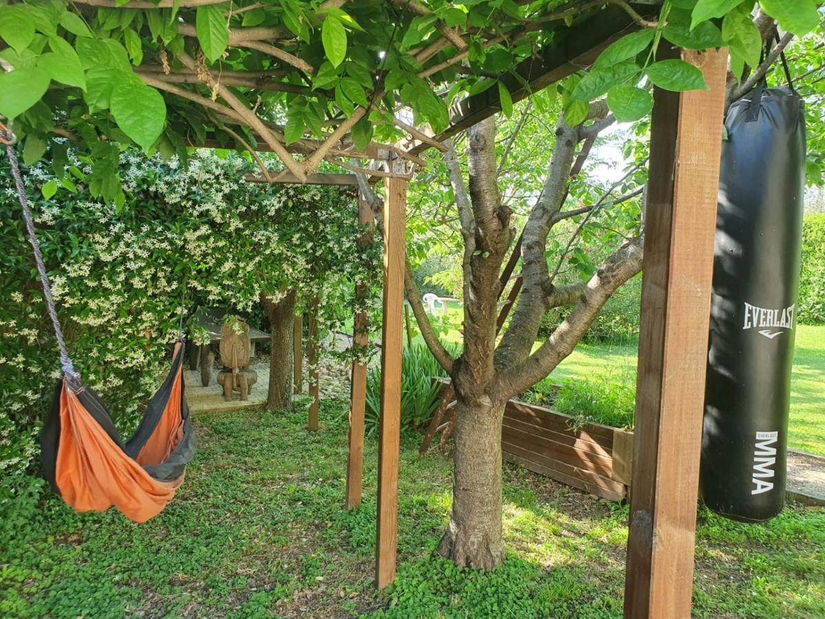 La Cabane Du Pesquier En Provence Комон-сюр-Дюранс Екстер'єр фото